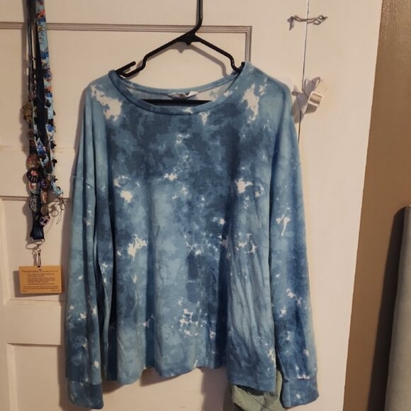 Time and Tru Blue Oversized Hoodie - Picture 1 of 2